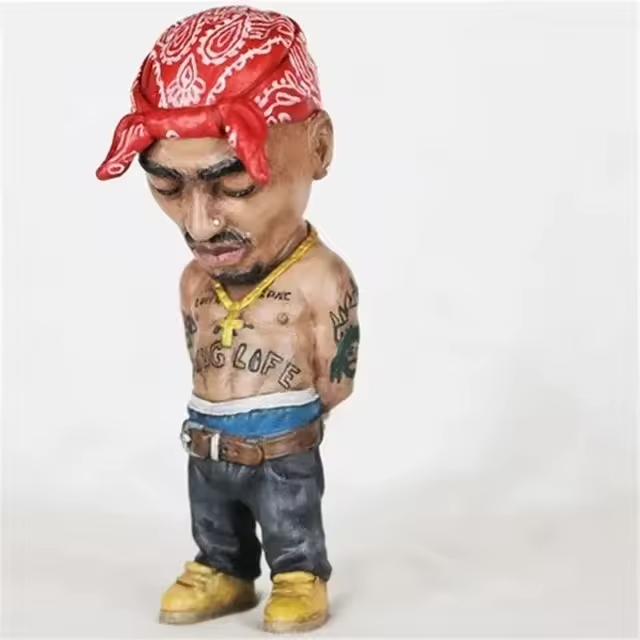 THE HOMIE GNOMIES™

Gangster Rap Legends - Now in Gnome Form || Desk Ornaments | Garden Figures
